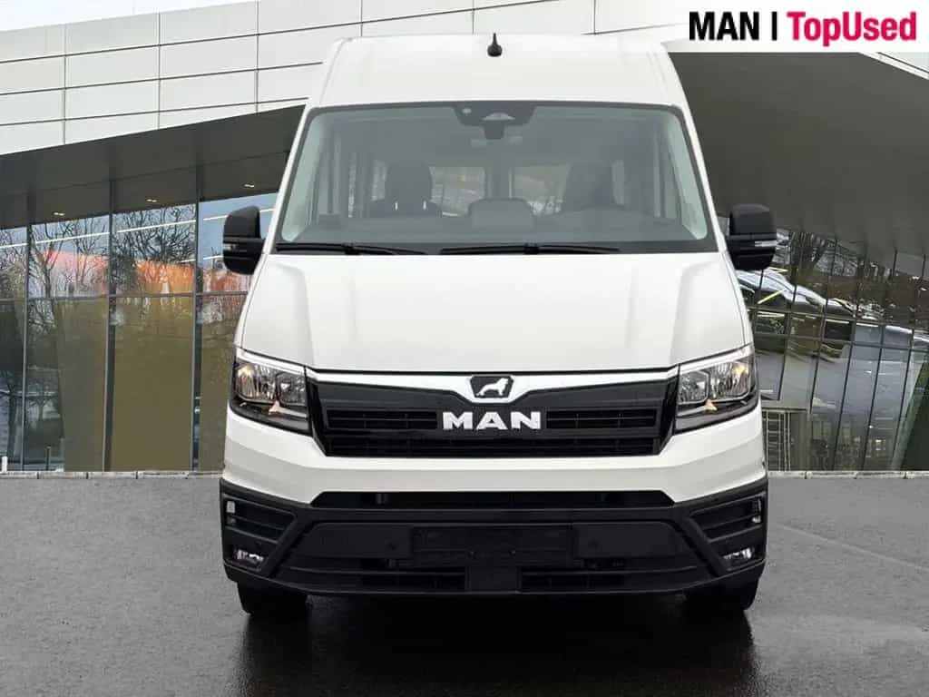 MAN TGE 3.140 4X2F SB Kombi 8 Sitzer / AHK Klima 08/2025-photo-1