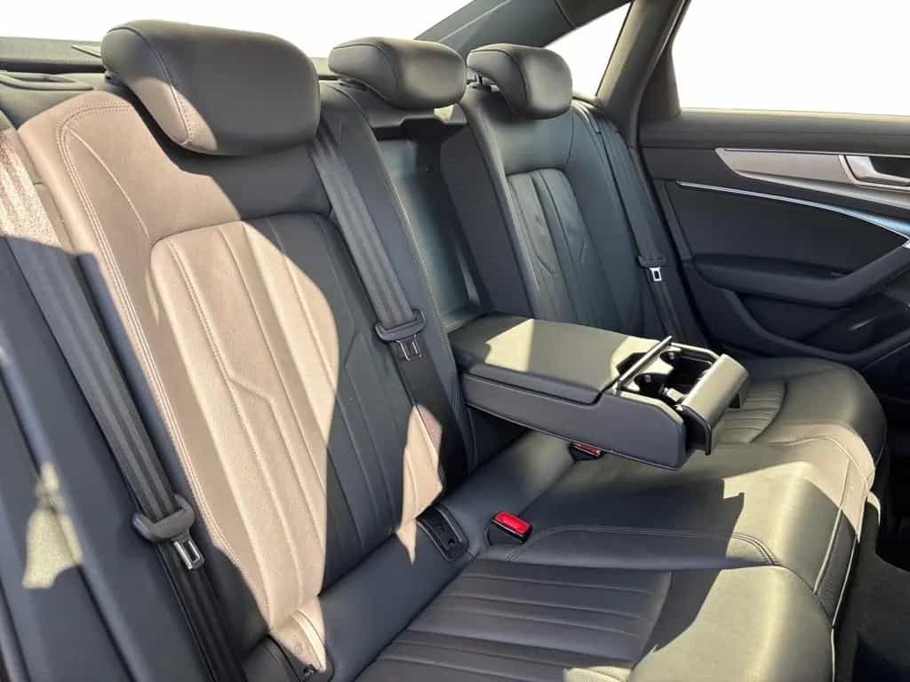 Audi A6 45 TFSI quattro S tronic RüKamera Carplay LED 03/2021-photo-13