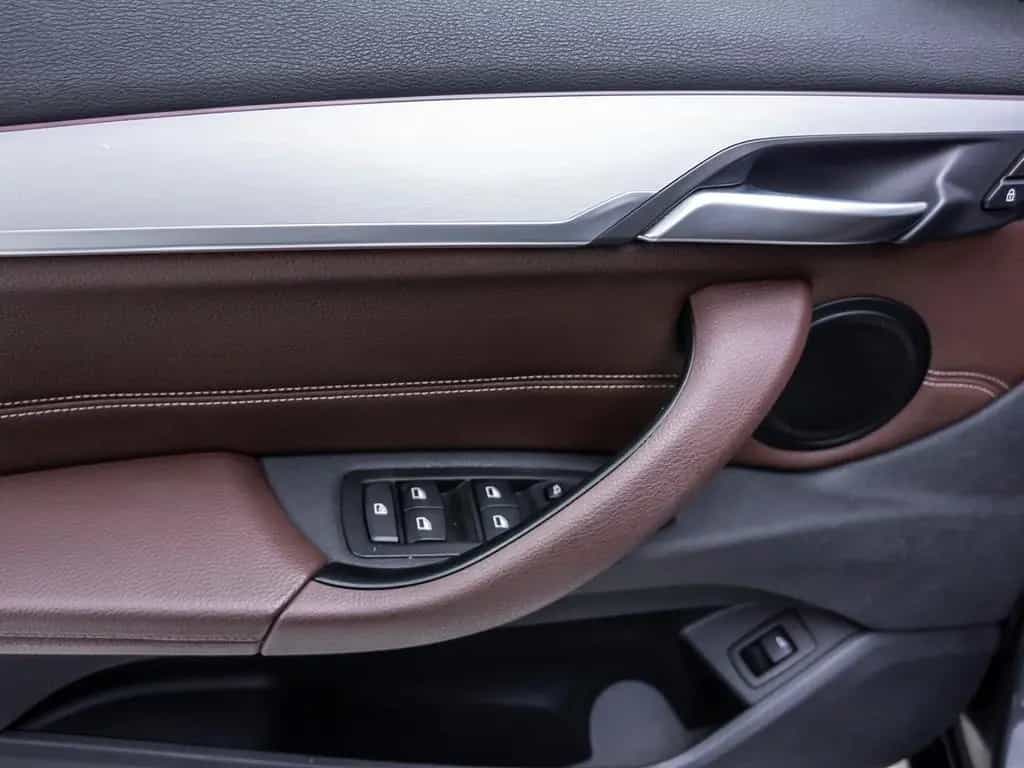BMW X1 sDrive 20 i M Sport Automatik Pano-Dach PDC ( 06/2019-photo-10
