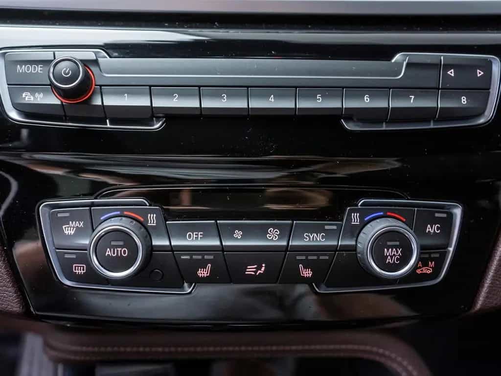 BMW X1 sDrive 20 i M Sport Automatik Pano-Dach PDC ( 06/2019-photo-14