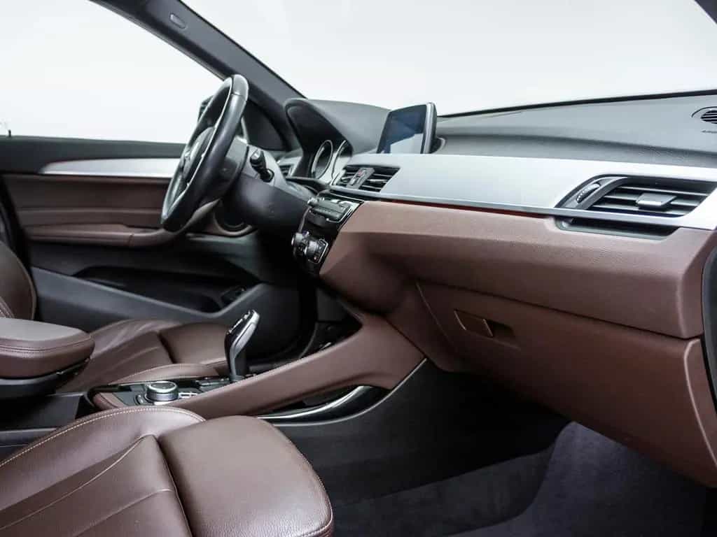 BMW X1 sDrive 20 i M Sport Automatik Pano-Dach PDC ( 06/2019-photo-25