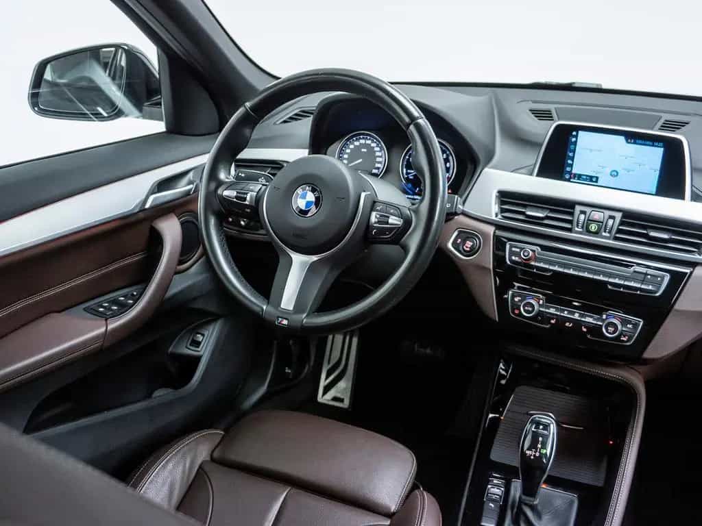 BMW X1 sDrive 20 i M Sport Automatik Pano-Dach PDC ( 06/2019-photo-27