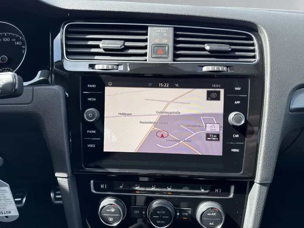 Volkswagen Golf VII 1.0 TSI Kinders. Vorb. Klimaautom SHZ 02/2018-photo-23