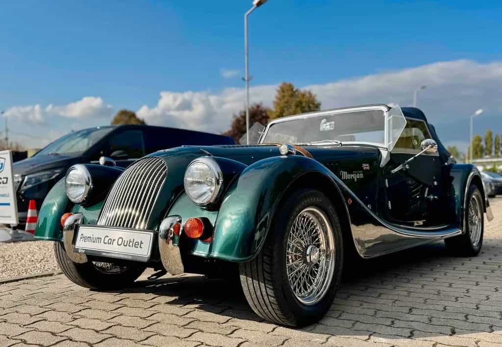 Morgan Plus 4 11/2011-photo-1
