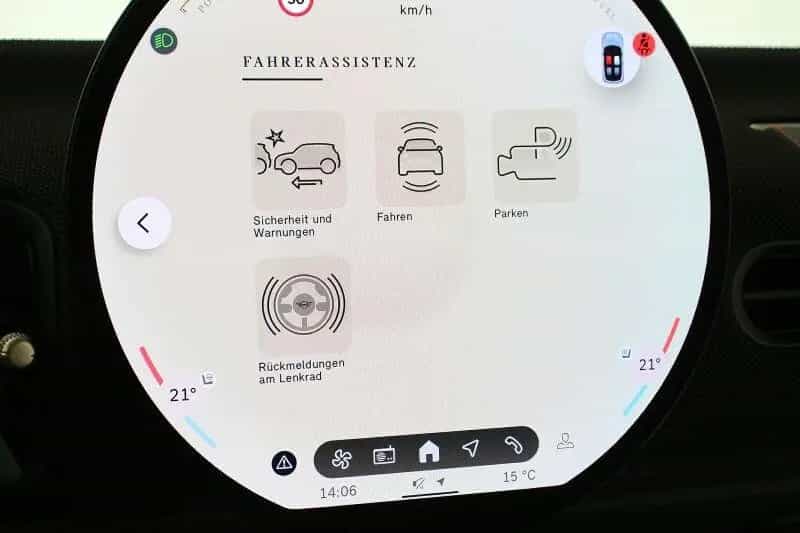 MINI Cooper C 3T Classic Trim DKG HuD Navi Paket S 07/2024-photo-16