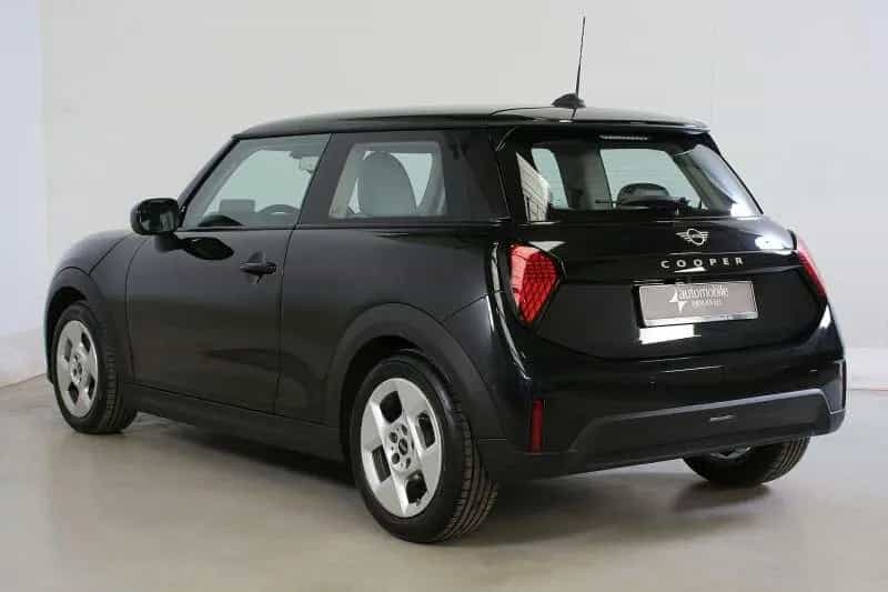MINI Cooper C 3T Classic Trim DKG HuD Navi Paket S 07/2024-photo-3