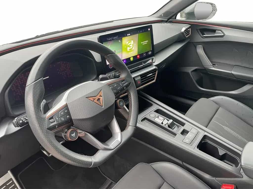 Cupra Leon Sportstourer 2.0 TSI DSG 4Drive VZ DCC PANO 12/2022-photo-10