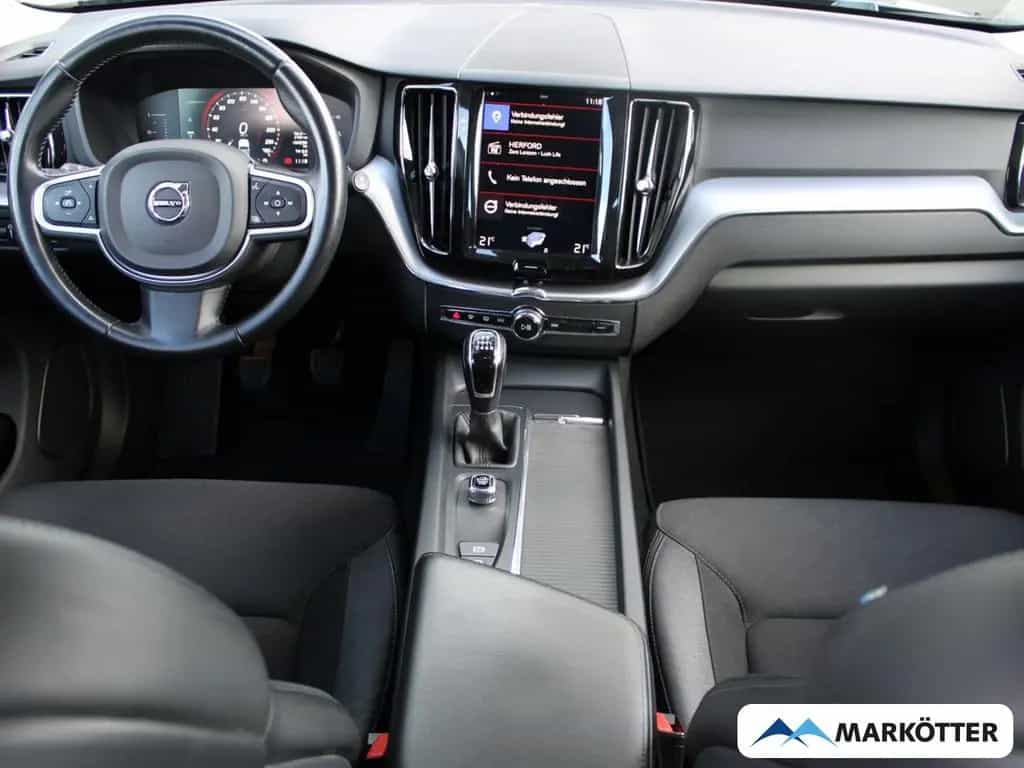 Volvo XC60 Momentum 2WD AHK/TEMPO/PDC/el. Heckklappe 12/2018-photo-17