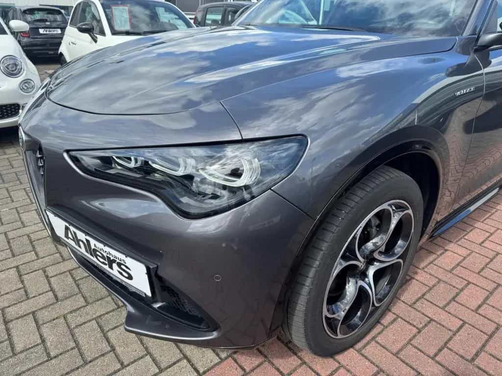 Alfa Romeo Stelvio Veloce Q4+PANO+LEDER+HARMAN+ELSITZE+NAVI 06/2023-photo-11