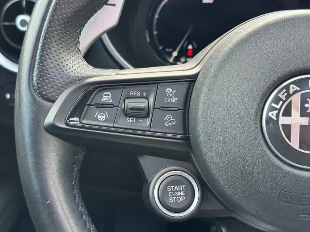 Alfa Romeo Stelvio Veloce Q4+PANO+LEDER+HARMAN+ELSITZE+NAVI 06/2023-photo-19