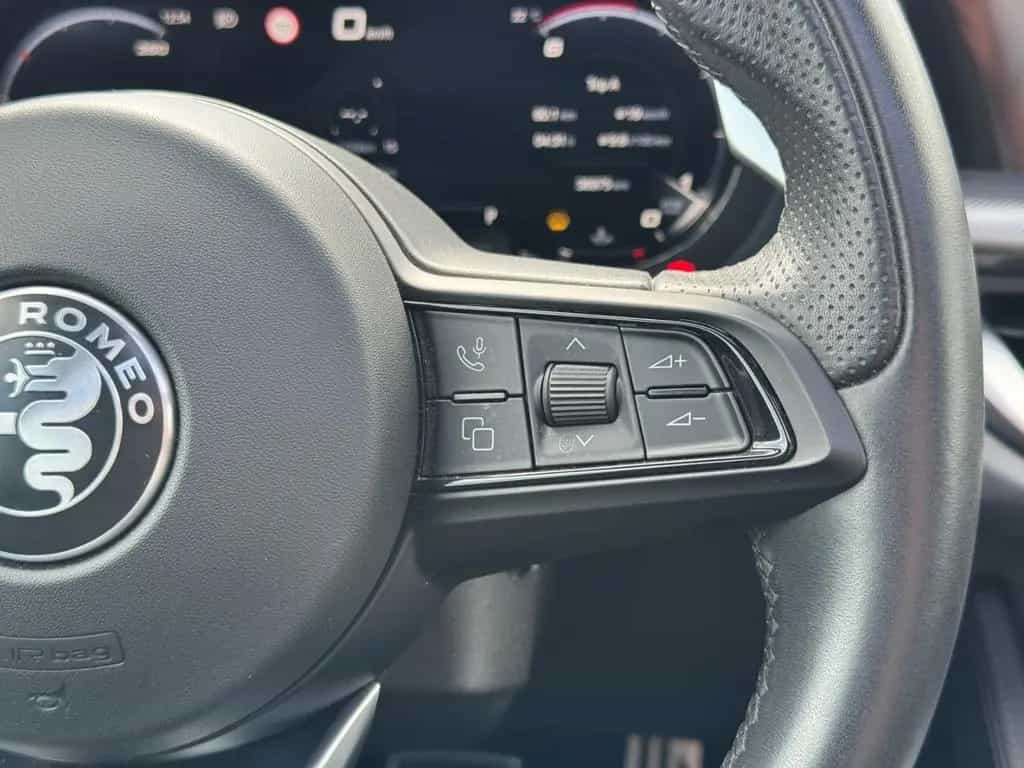Alfa Romeo Stelvio Veloce Q4+PANO+LEDER+HARMAN+ELSITZE+NAVI 06/2023-photo-20