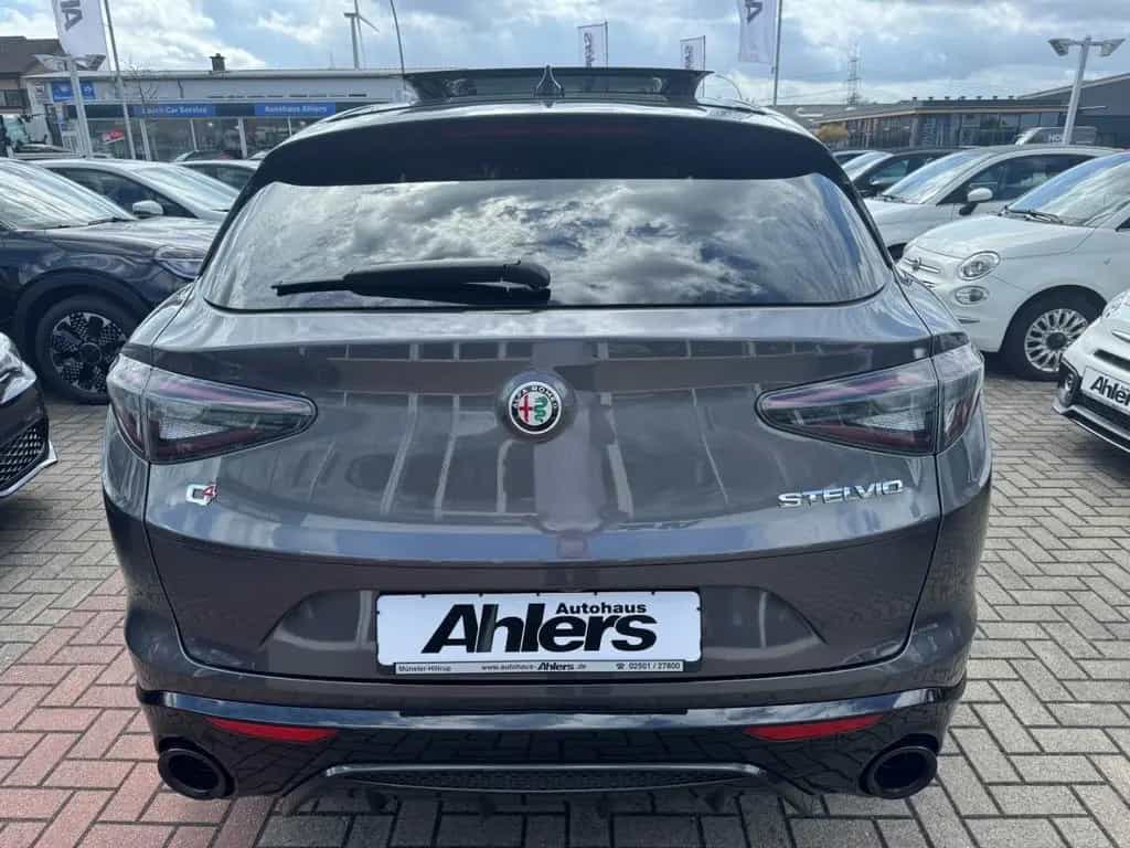 Alfa Romeo Stelvio Veloce Q4+PANO+LEDER+HARMAN+ELSITZE+NAVI 06/2023-photo-5