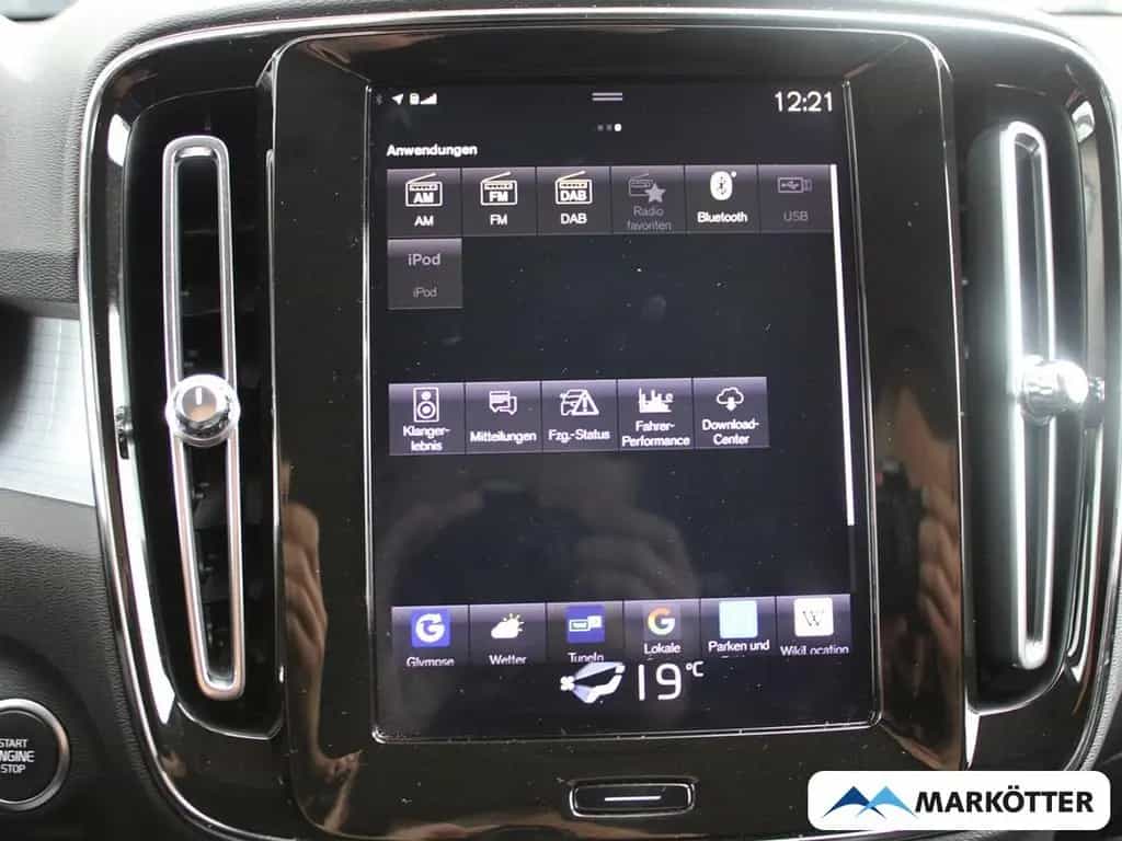 Volvo XC40 Momentum 2WD AHK/CAM/PDC/NAVI/LED 10/2018-photo-18