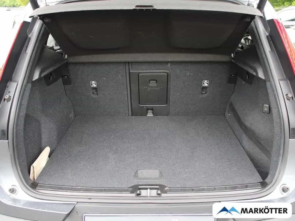 Volvo XC40 Momentum 2WD AHK/CAM/PDC/NAVI/LED 10/2018-photo-25