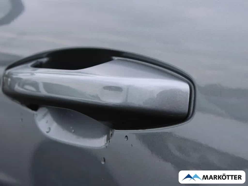 Volvo XC40 Momentum 2WD AHK/CAM/PDC/NAVI/LED 10/2018-photo-36