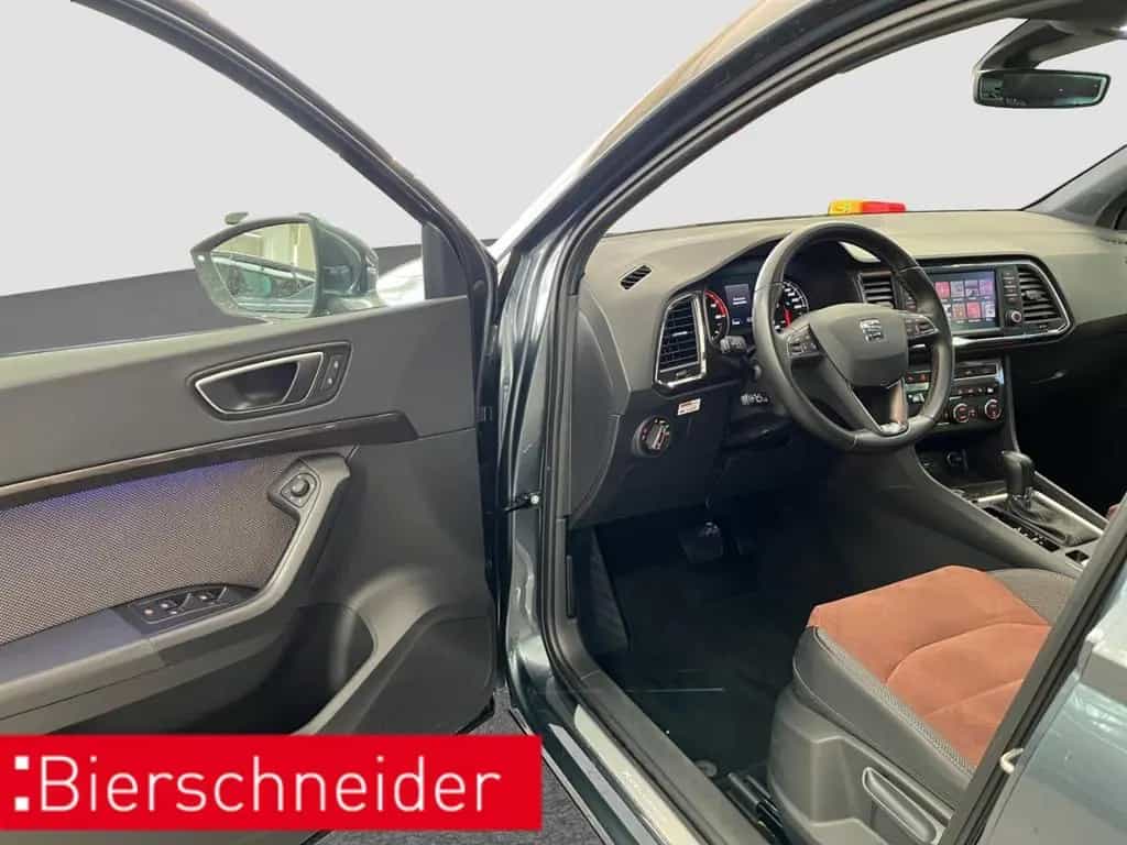 Seat Ateca 1.5 TSI DSG AB373EUR Xcellence ALCANTARA R 02/2019-photo-31