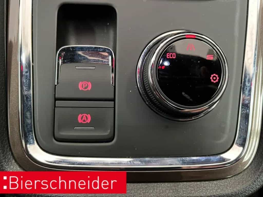 Seat Ateca 1.5 TSI DSG AB373EUR Xcellence ALCANTARA R 02/2019-photo-37