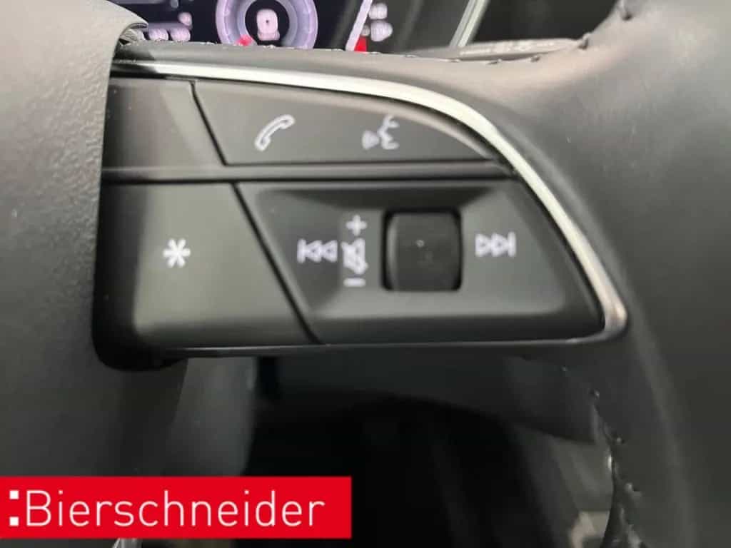 Audi Q3 35 TFSI s-tronic AB347EUR S line AHK MATRIX A 08/2020-photo-36