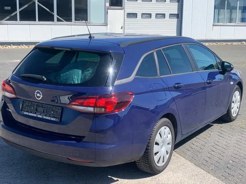 Opel Astra K Sportstourer 1,6 CDTI Business aus 1.Hd. 01/2017-photo-4