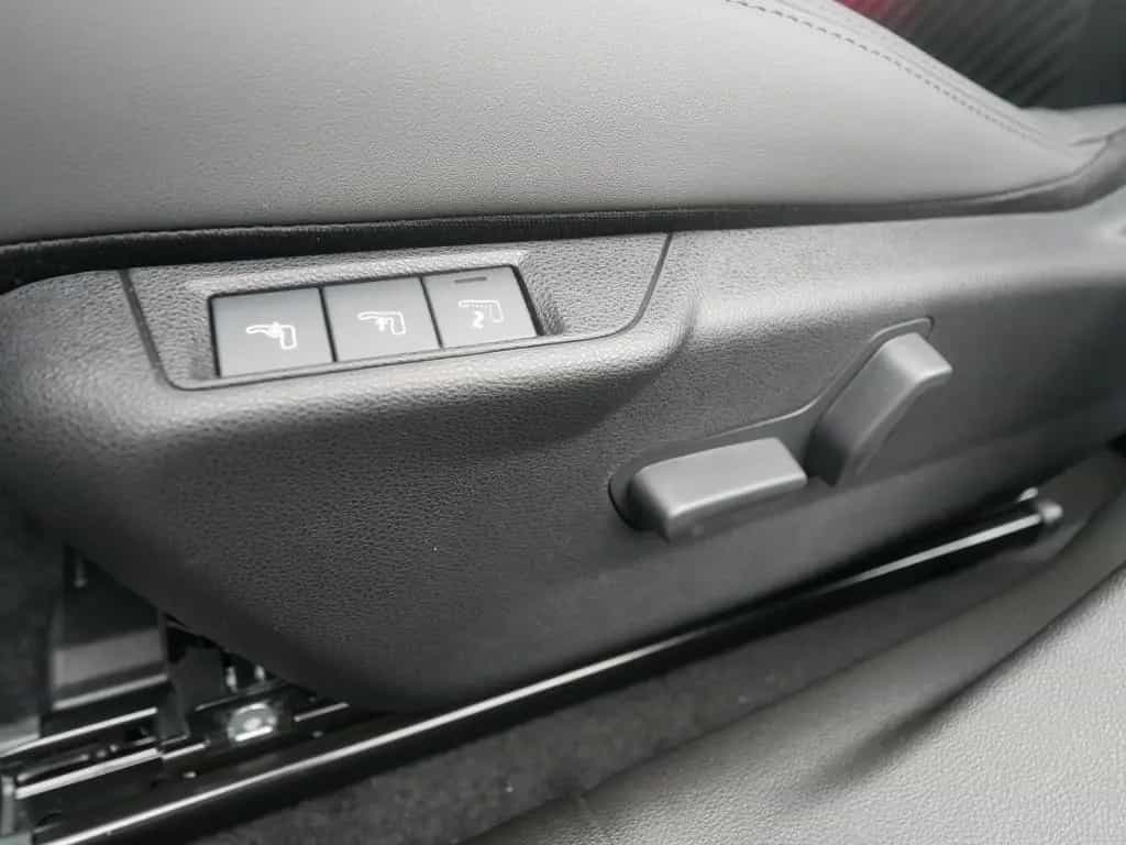 Alfa Romeo Junior IBRIDA TI 1.2 VGT 145PS DCT6 TECHNOLOGIE 04/2026-photo-10