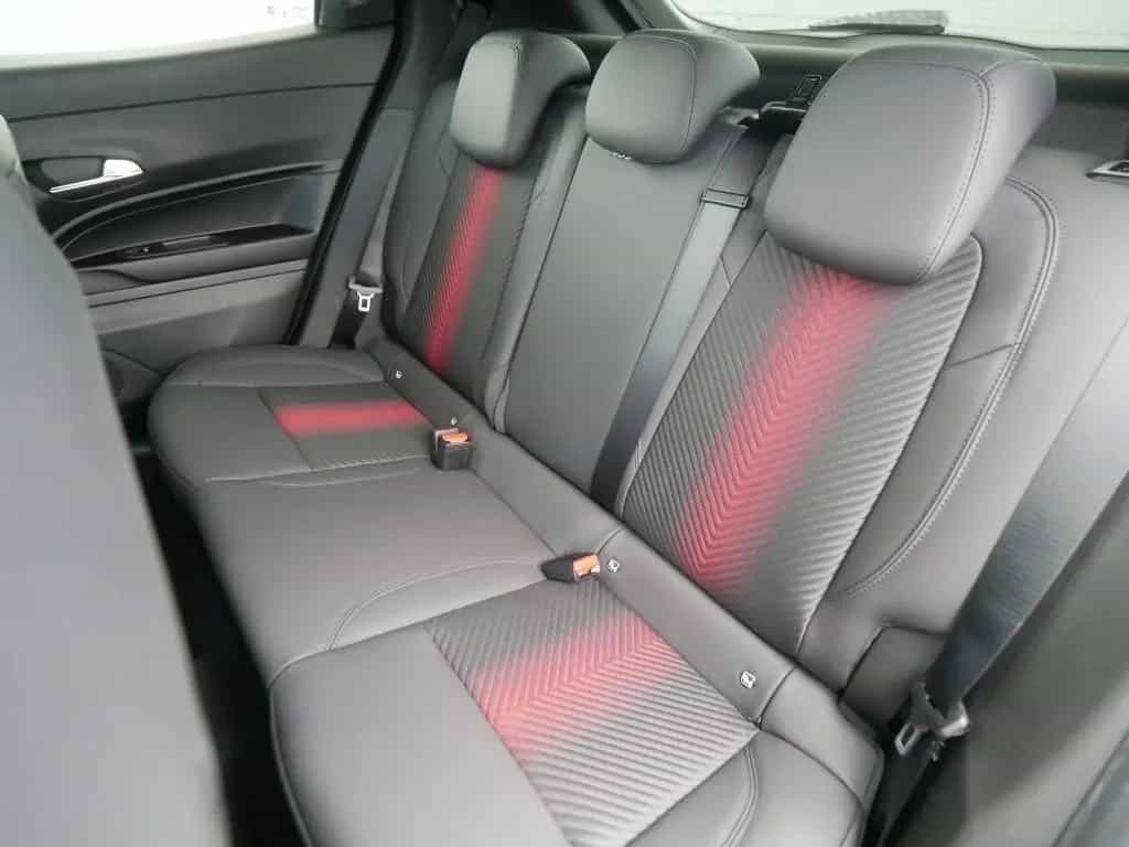 Alfa Romeo Junior IBRIDA TI 1.2 VGT 145PS DCT6 TECHNOLOGIE 04/2026-photo-14