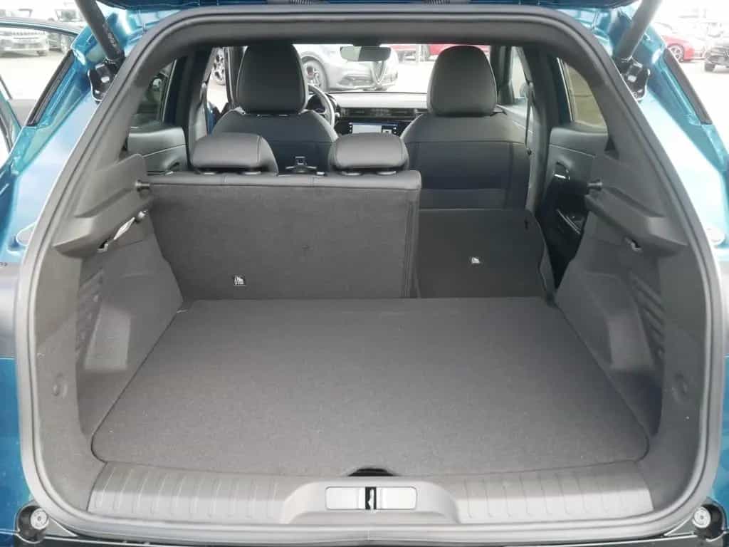 Alfa Romeo Junior IBRIDA TI 1.2 VGT 145PS DCT6 TECHNOLOGIE 04/2026-photo-35