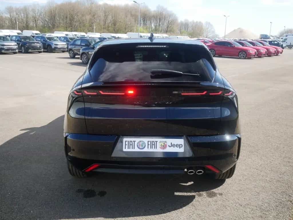 Alfa Romeo Junior IBRIDA TI 1.2 VGT 145PS DCT6 SCHIEBEDACH 04/2026-photo-3