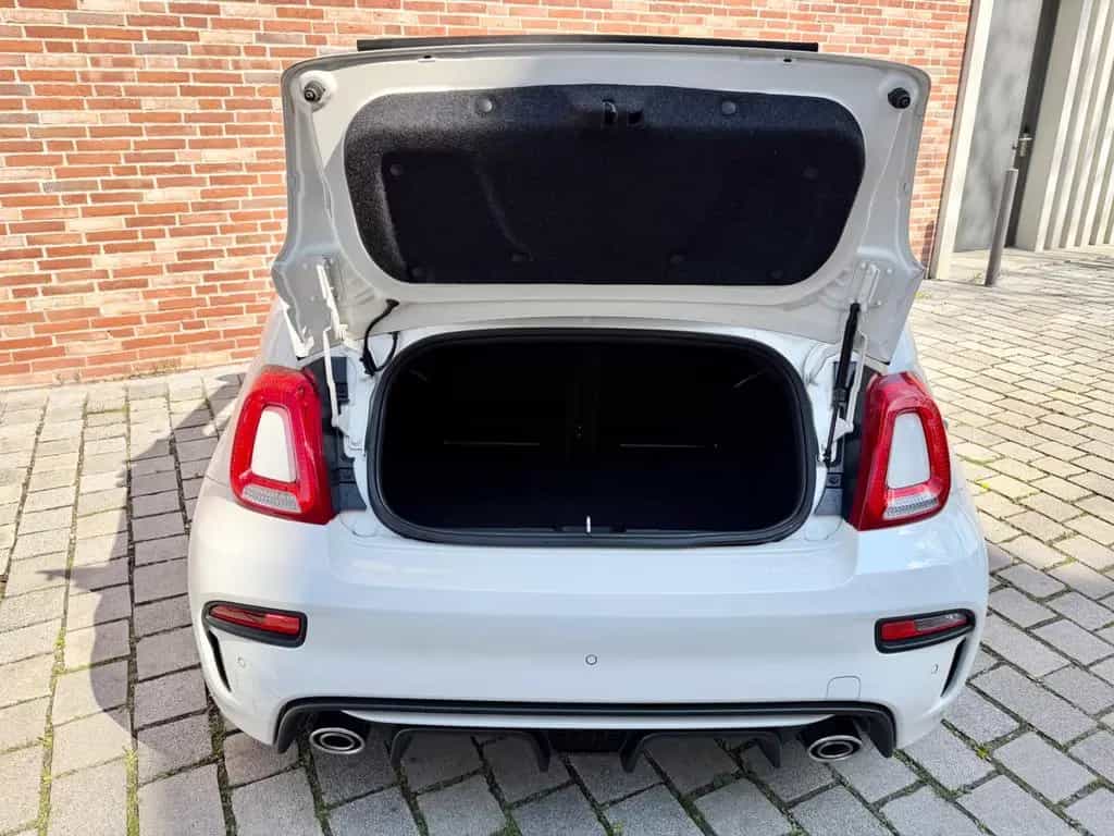 Abarth 595C - NUR 40' KM - LEDER NAVI XENON - WIE NEU ! 04/2019-photo-18
