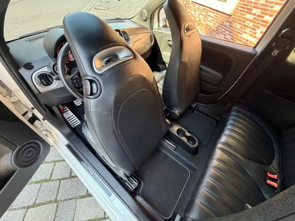 Abarth 595C - NUR 40' KM - LEDER NAVI XENON - WIE NEU ! 04/2019-photo-37