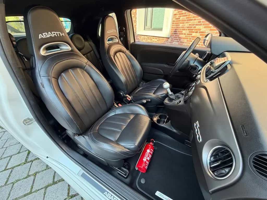 Abarth 595C - NUR 40' KM - LEDER NAVI XENON - WIE NEU ! 04/2019-photo-39