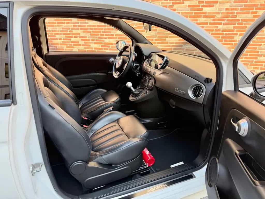 Abarth 595C - NUR 40' KM - LEDER NAVI XENON - WIE NEU ! 04/2019-photo-41