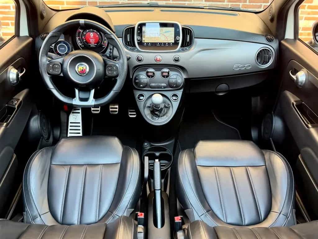 Abarth 595C - NUR 40' KM - LEDER NAVI XENON - WIE NEU ! 04/2019-photo-45