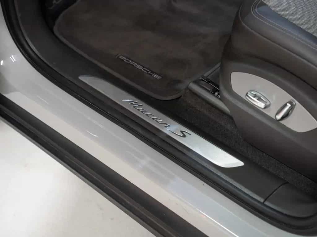 Porsche Macan S Sportabgasanlage BOSE Apple CarPlay 01/2023-photo-18