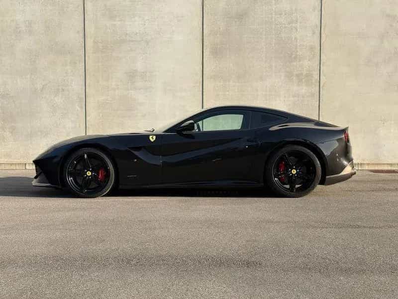 Ferrari F12 Berlinetta Berlinetta V12 DCT F1 - A 01/2013-photo-14