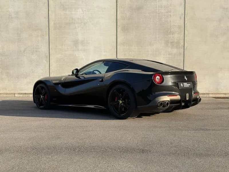 Ferrari F12 Berlinetta Berlinetta V12 DCT F1 - A 01/2013-photo-3