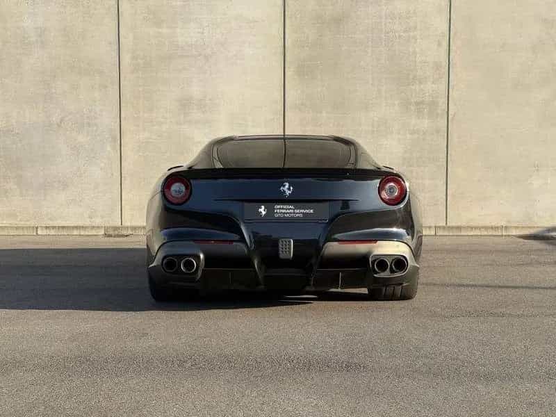 Ferrari F12 Berlinetta Berlinetta V12 DCT F1 - A 01/2013-photo-4
