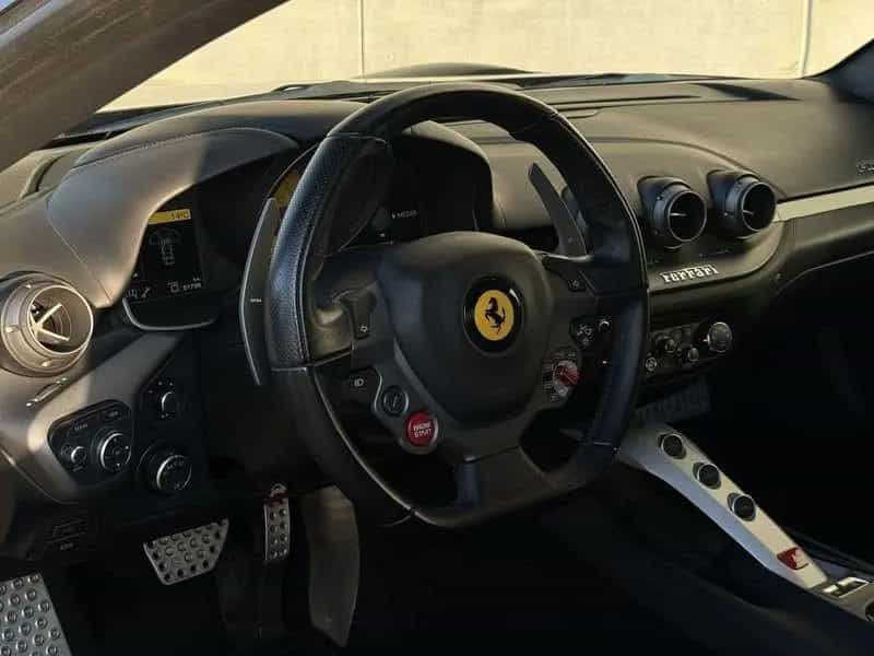 Ferrari F12 Berlinetta Berlinetta V12 DCT F1 - A 01/2013-photo-9