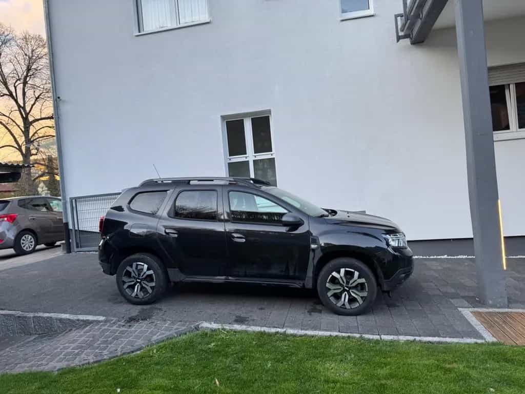 Dacia Duster TCe 150 EDC Automatik  52 Tkm. 05/2023-photo-1