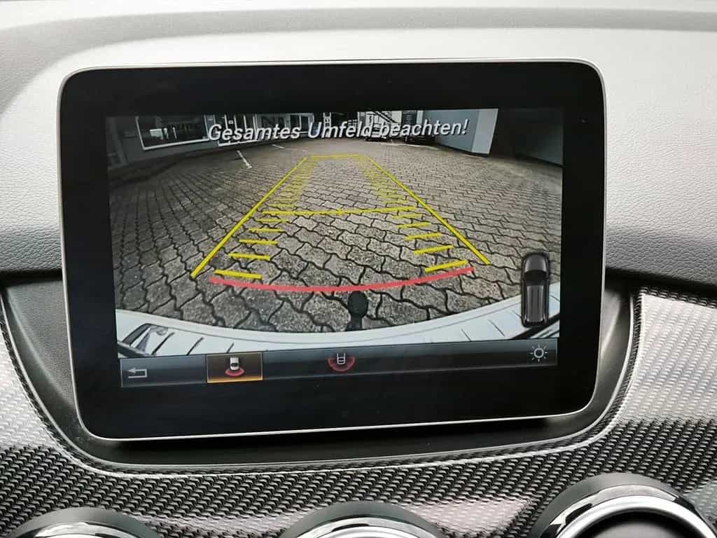 Mercedes-Benz B 200 7G-DCT AMG-LINE AHK PANORAMA LED STANDHZG. 03/2018-photo-11