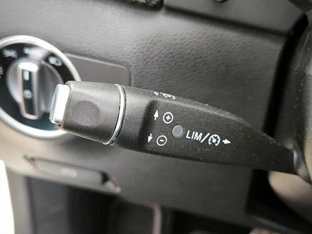 Mercedes-Benz B 200 7G-DCT AMG-LINE AHK PANORAMA LED STANDHZG. 03/2018-photo-20