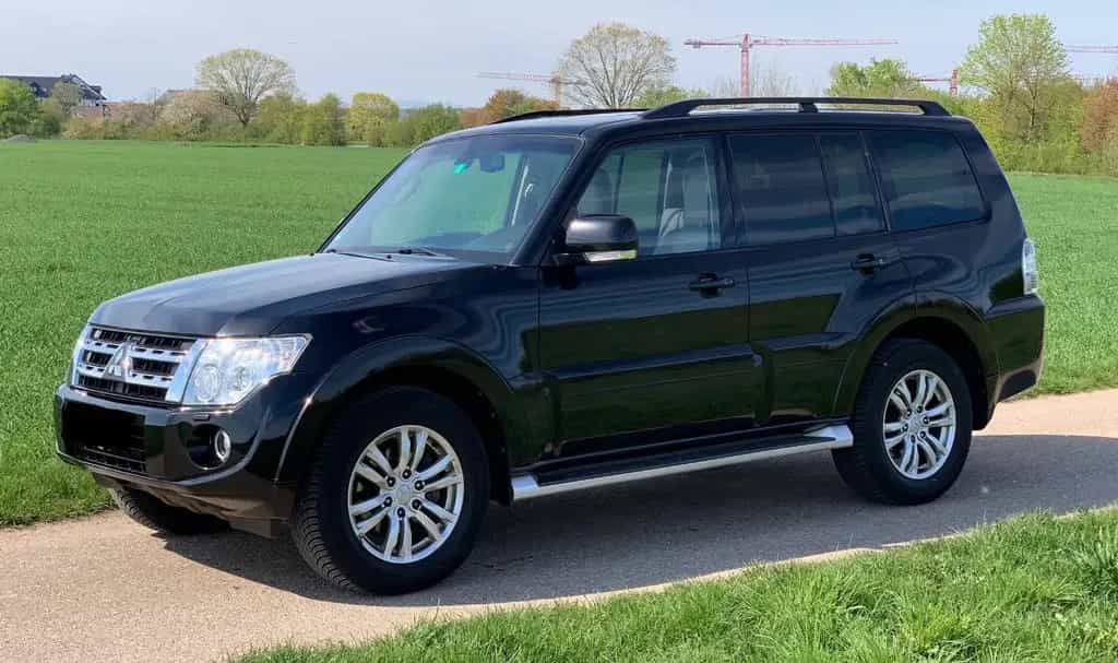 Mitsubishi Pajero 3,2 DI-D *7 sitzer*Kamera * AHK * Stndhzg 10/2013-photo-0