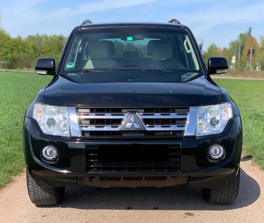Mitsubishi Pajero 3,2 DI-D *7 sitzer*Kamera * AHK * Stndhzg 10/2013-photo-2