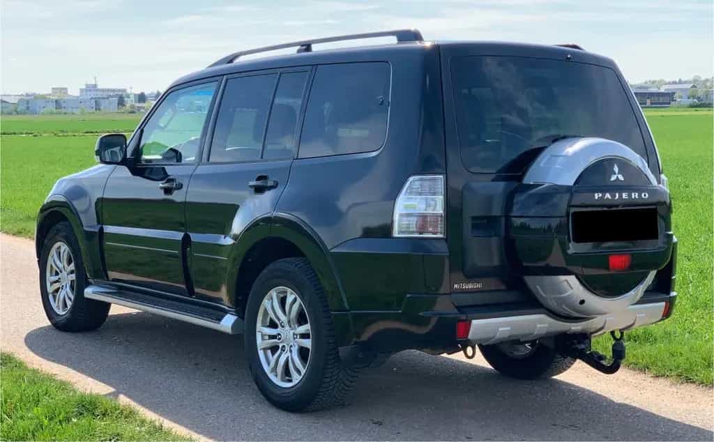 Mitsubishi Pajero 3,2 DI-D *7 sitzer*Kamera * AHK * Stndhzg 10/2013-photo-6