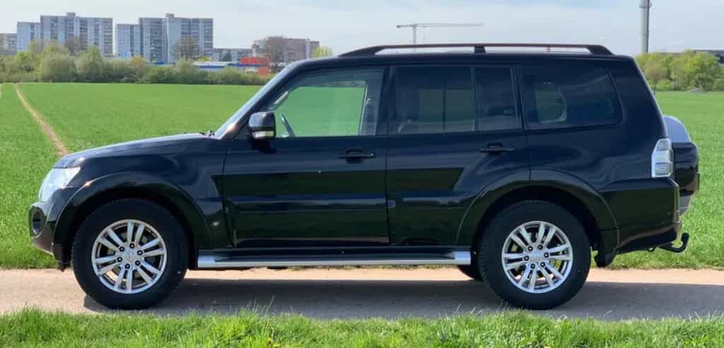 Mitsubishi Pajero 3,2 DI-D *7 sitzer*Kamera * AHK * Stndhzg 10/2013-photo-8