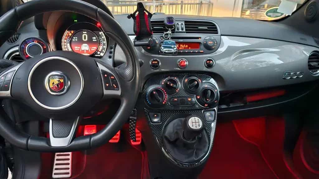 Abarth 500 1.4 Turbo/TÜV & Inspektion Neu/Custom 03/2015-photo-4