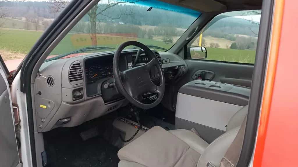 Chevrolet Suburban Camper Overlander Dachzelt 10/1996-photo-4