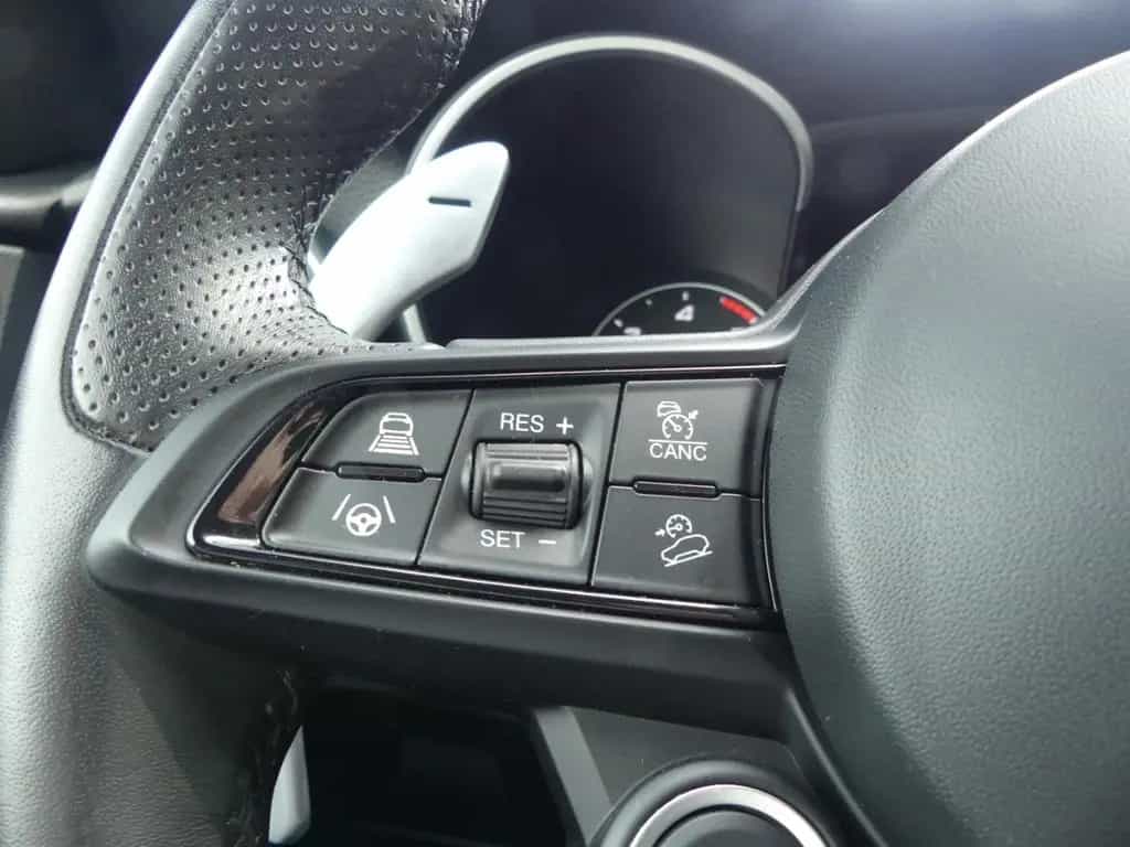 Alfa Romeo Stelvio VELOCE 2.2 DIESEL Q4 NAVI PANO KAMERA XE 03/2022-photo-17