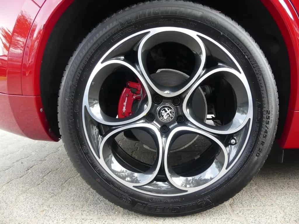 Alfa Romeo Stelvio VELOCE 2.2 DIESEL Q4 NAVI PANO KAMERA XE 03/2022-photo-6