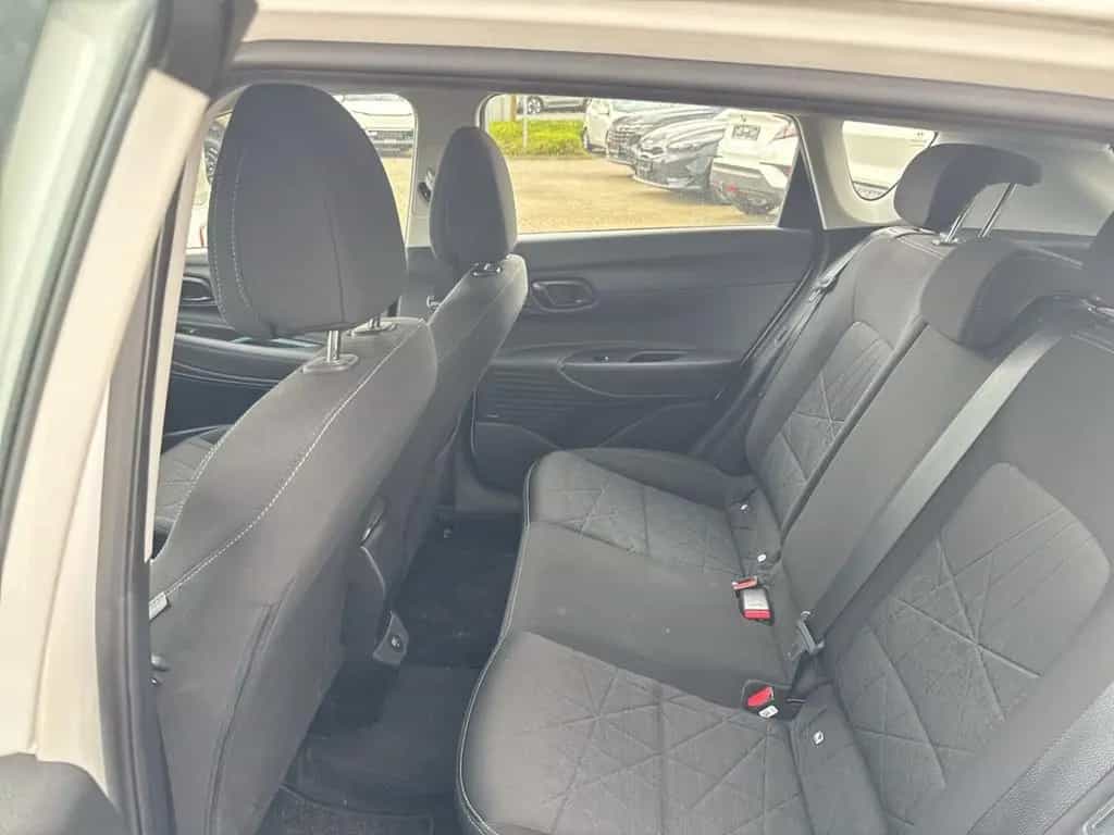 Hyundai BAYON Intro Edition Mild-Hybrid 2WD Navi Digital 03/2022-photo-10