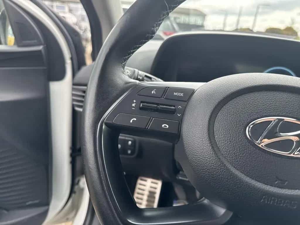 Hyundai BAYON Intro Edition Mild-Hybrid 2WD Navi Digital 03/2022-photo-16